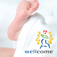 Babyfüße und das Logo von wellcome